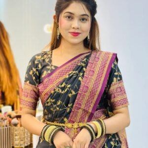 কদম্বীনি শাড়ী🌸