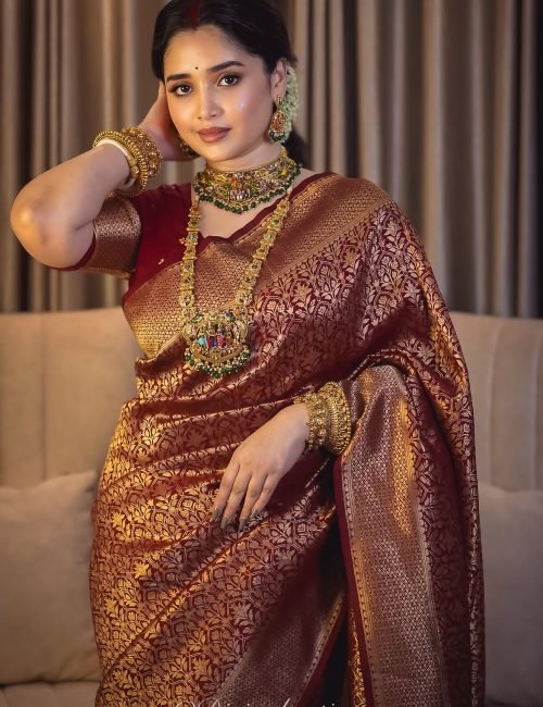 Favourite-🫶-saree-@divineboutique944-5.jpg